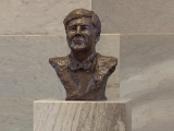 Bronzen-portret-Willem-Alexander2x3-1